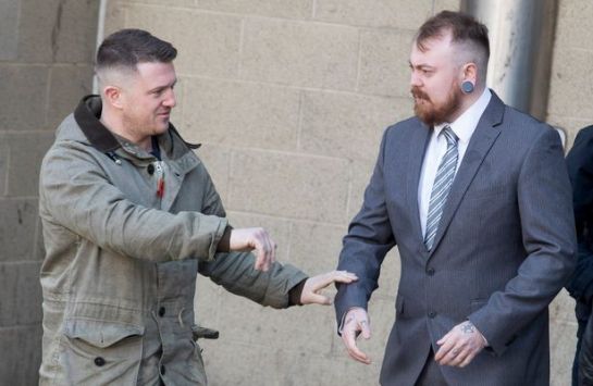  Mark Meechan (right) and Tommy Robinson at Airdrie Sheriff Court (Image: SWNS.com) 